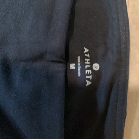 Athlete Cropped Chaturanga Leggings- Black Size M - Picture 5 of 6